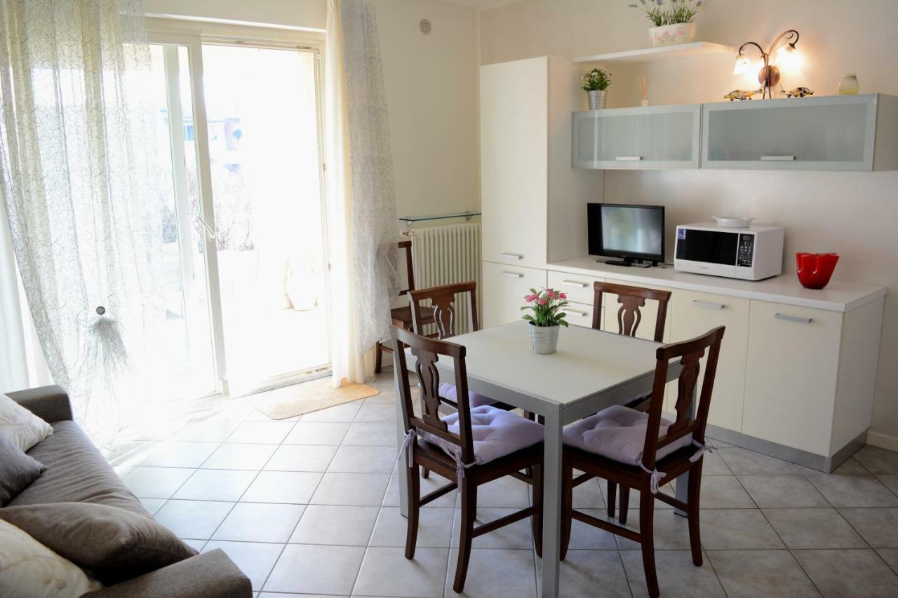 Il Giardino Di Laura - Sirmione Lejlighed Eksteriør billede