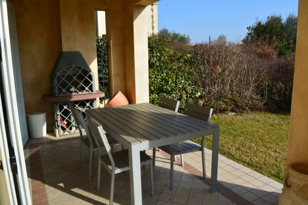 Il Giardino Di Laura - Sirmione Lejlighed Eksteriør billede